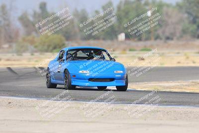 media/Sep-20-2025-Extreme Speed (Sat) [[1fcc23683c]]/Orange (Mid Intermediate)/Session 1 (Sunset)/